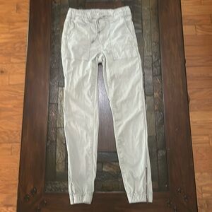 Women’s American Eagle Super Stretch Light Gray Joggers